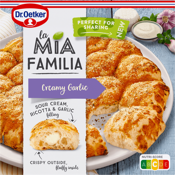 Dr. Oetker La Mia Familia Pizza Creamy Garlic 480g