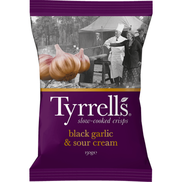 Tyrrells Slow-Cooked Crisps Black Garlic & Sour Cream 150 g
