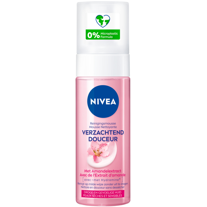 NIVEA Verzachtende Reinigingsmousse - Gezichtsreiniger - Amandelolie - Face Wash - Hydramine - Voor de droge en gevoelige huid