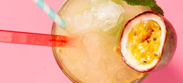 Passionfruit mojito