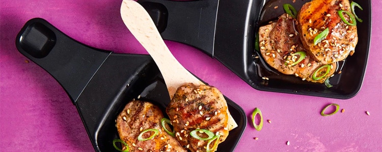 Varkensmedaillon teriyaki met sesam en bosui