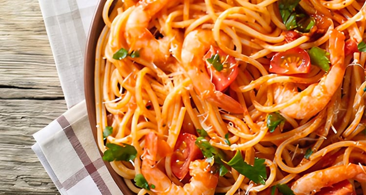Pittige spaghetti met garnalen
